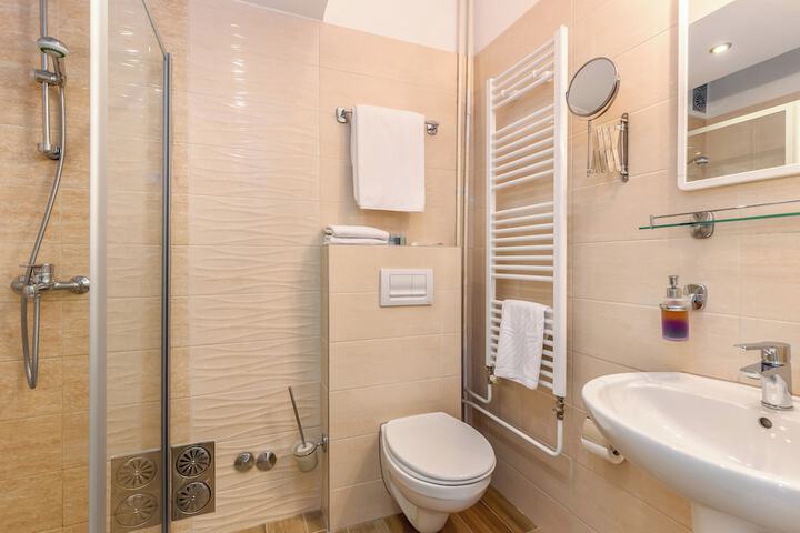 Clean Restrooms