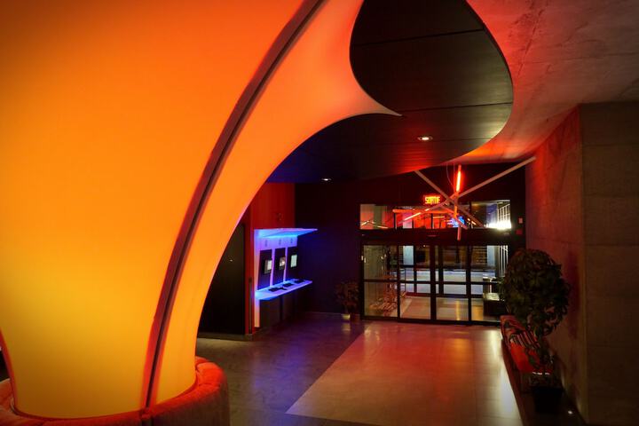 Hotel 2 of 94