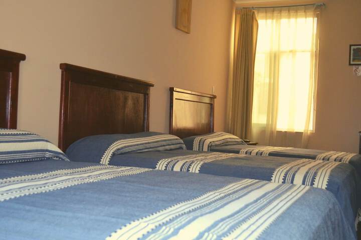 Room 11 of 73