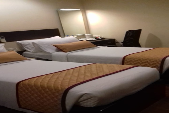 Room 7 of 47