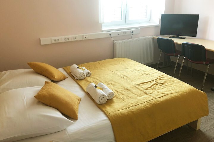 Room 45 of 69