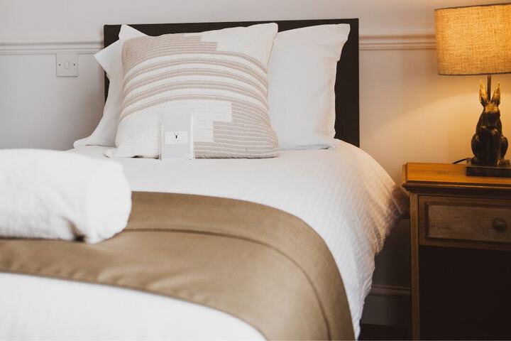 Room 44 of 59