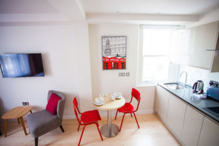Room 27 of 27