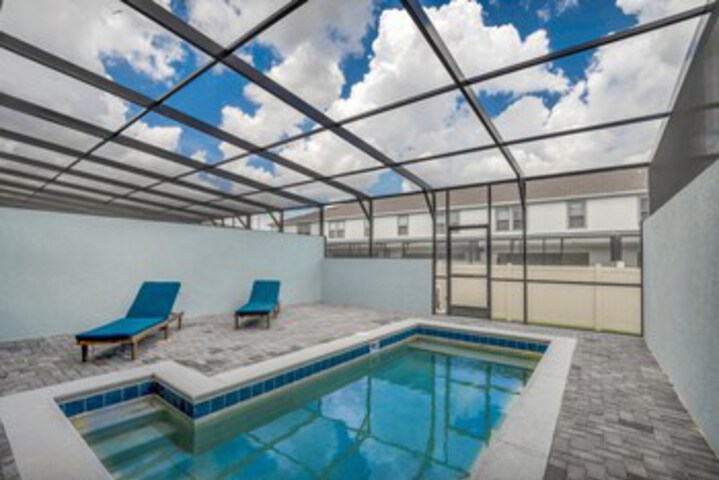 Pool 42 of 68