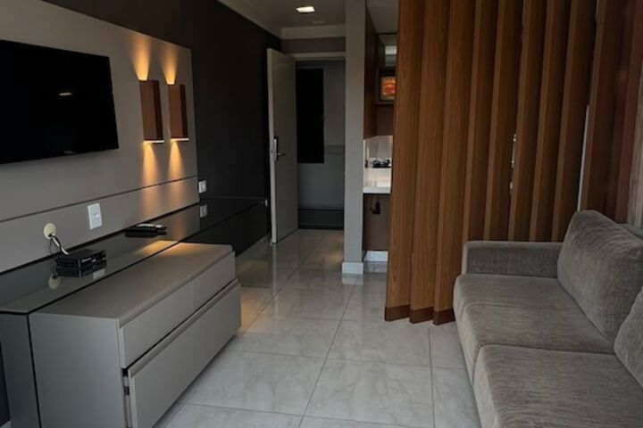 Room 22 of 46