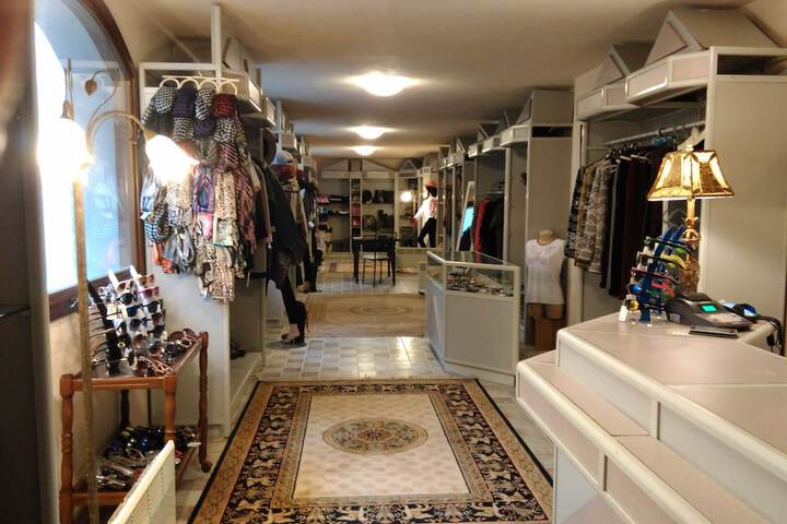 Gift Shop 36 of 67