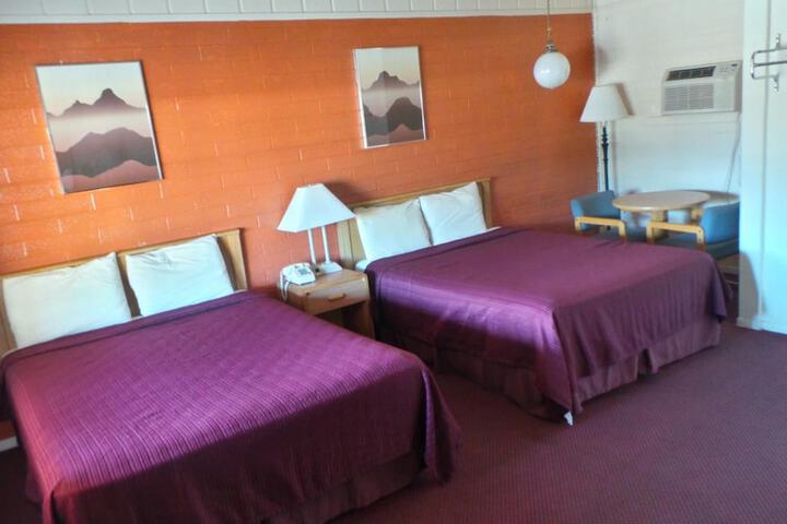 Room 5 of 36