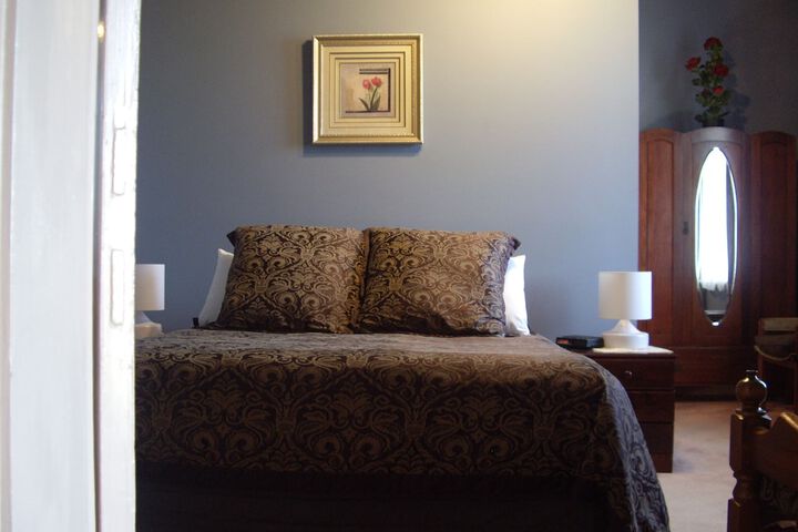 Room 5 of 34