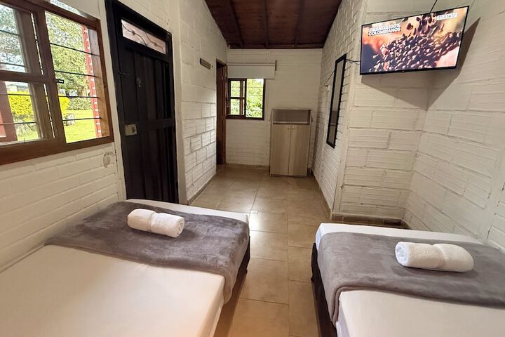 Room 37 of 70