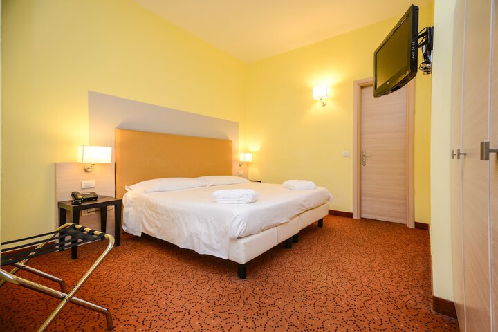 Room 18 of 56