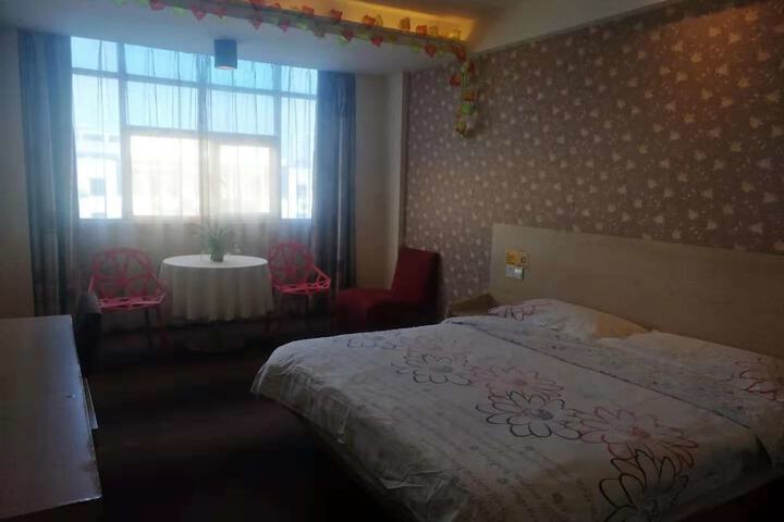 Room 7 of 14