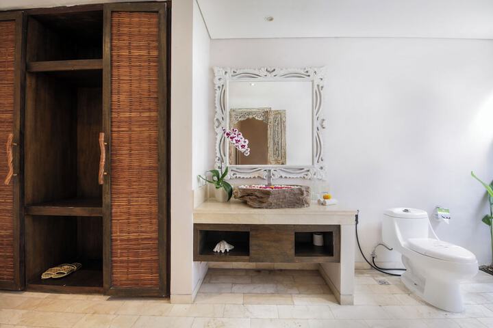 Bath Amenities