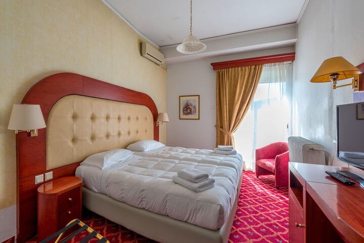 Room 21 of 70