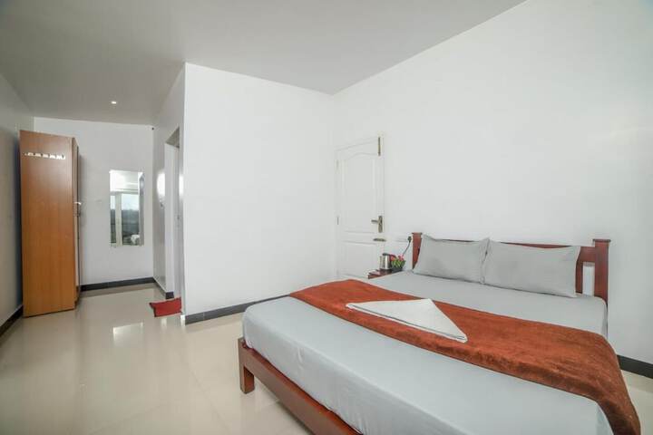 Room 4 of 21