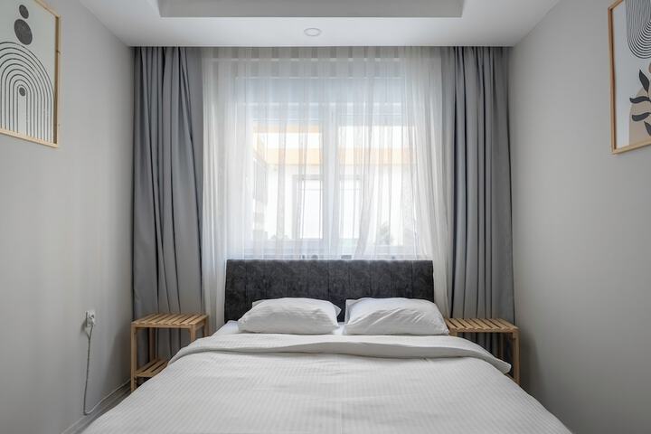 Room 155 of 293