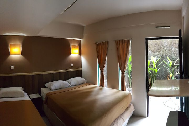 Room 7 of 44