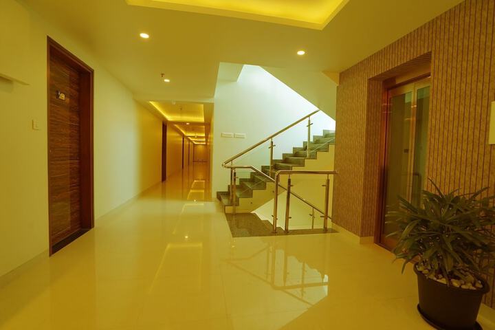 Room 3 of 7