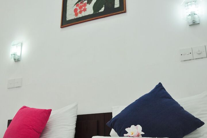 Room 17 of 24