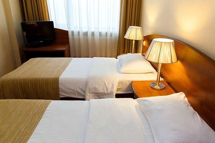 Room 40 of 115