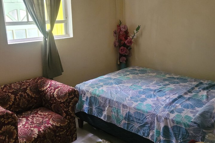 Room 19 of 80