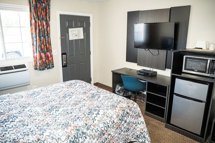 Room 5 of 36
