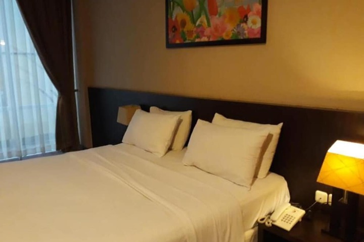 Room 12 of 55