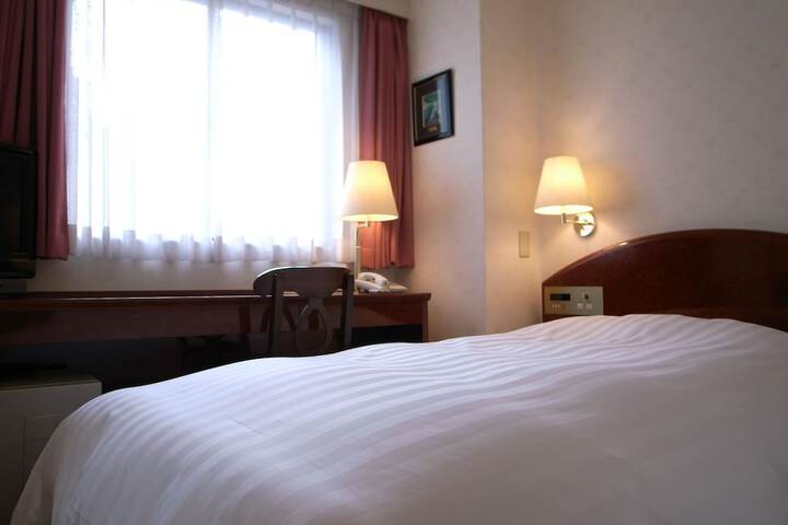 Room 7 of 55