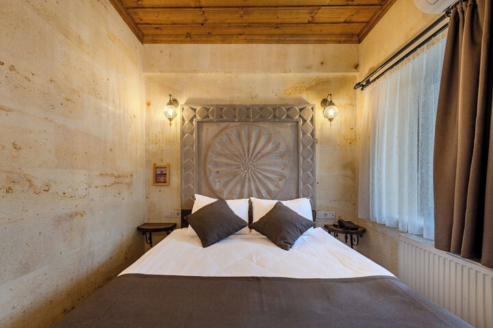 Room 43 of 67
