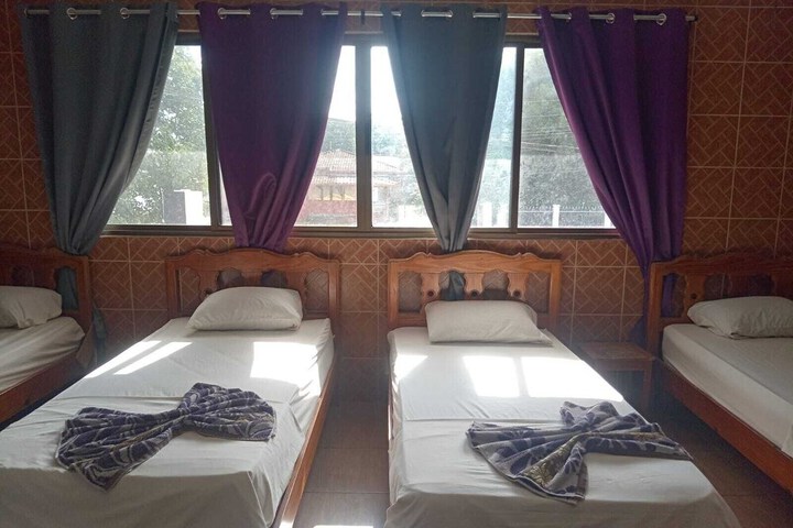 Room 18 of 38