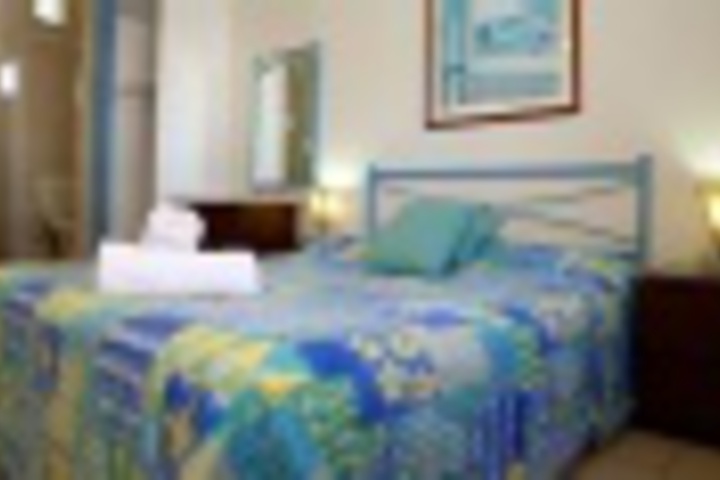 Room 74 of 119