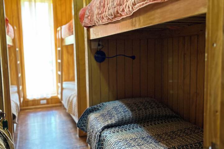 Room 13 of 62