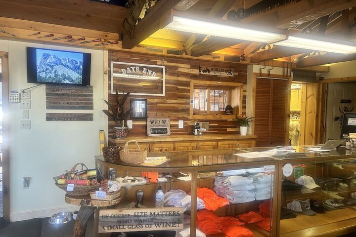 Hotel Interior 3 of 172