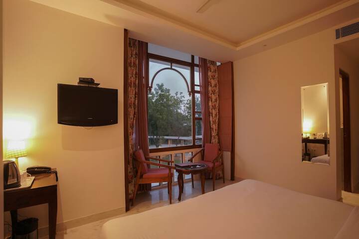 Room 20 of 68