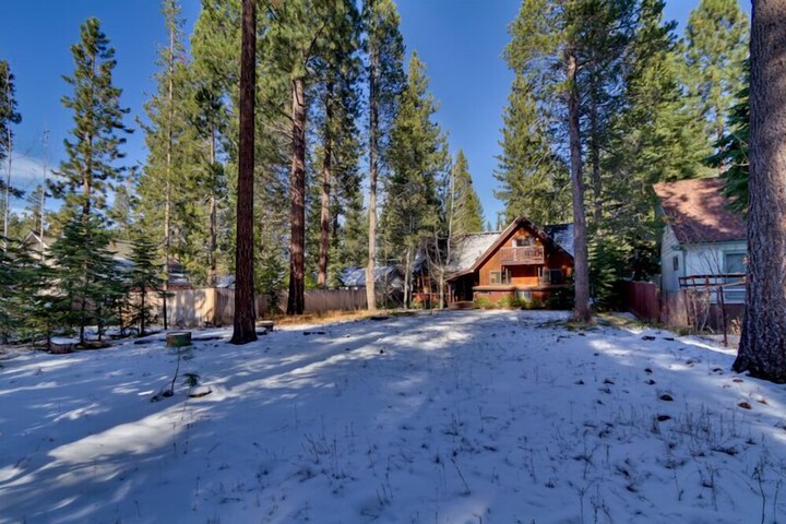 Property Grounds 22 of 22