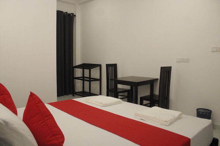 Room 16 of 22
