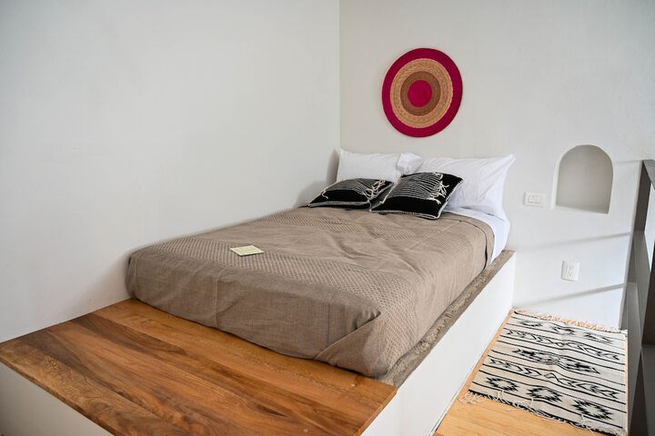 Room 20 of 48