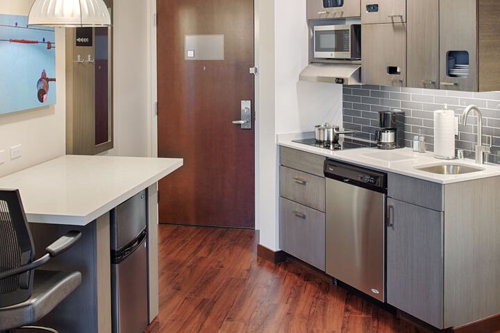 Private kitchenette
