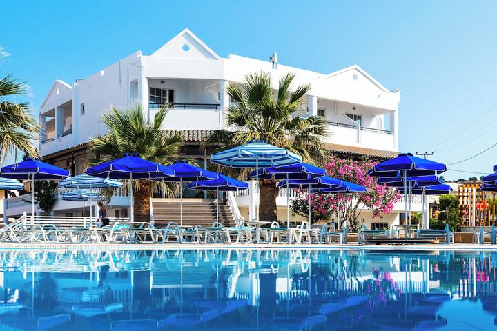 Elvita Beach Hotel
