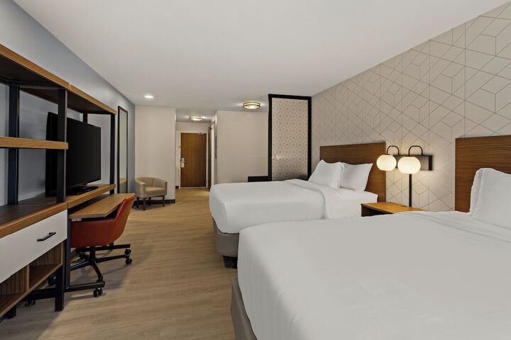 Room 9 of 57