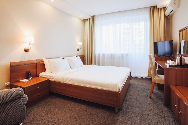 Room 20 of 37