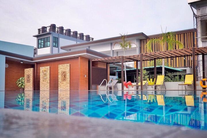 Pool 39 of 79