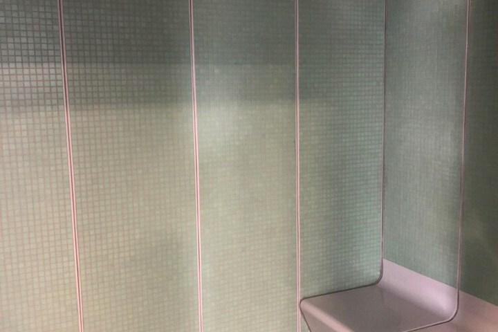 Room 51 of 84
