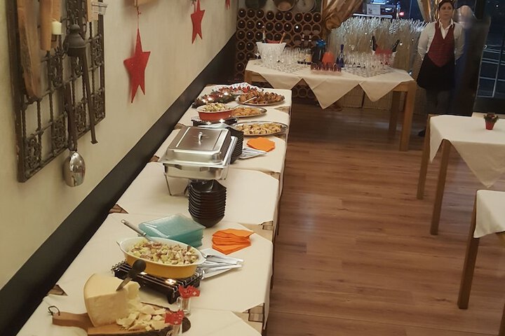 Dining 57 of 71