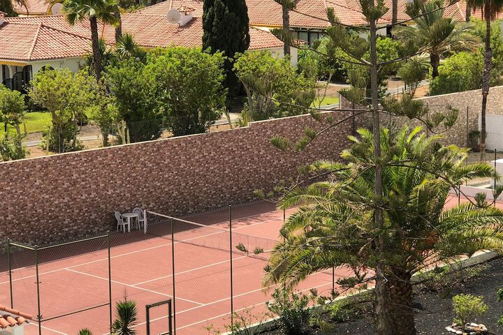 Tennis court