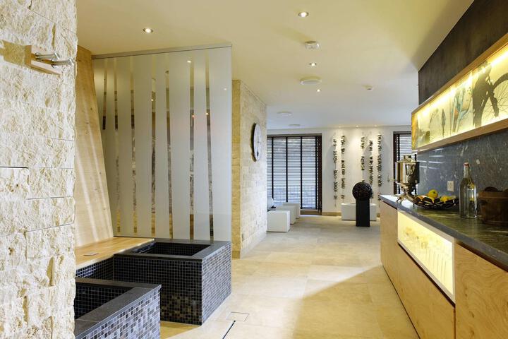 Hotel Interior 62 of 219