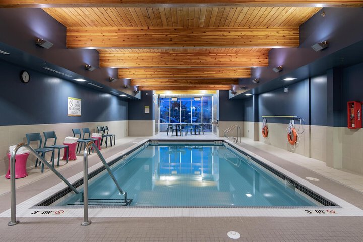 Photo of Home2 Suites by Hilton West Edmonton Alberta, Canada Pool