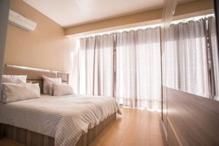 Room 4 of 14
