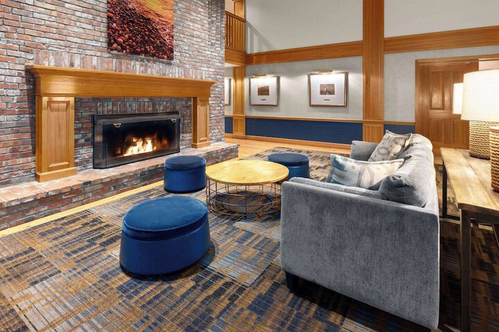 Hotel Interior 4 of 119