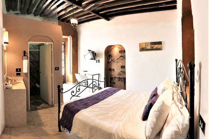 Room 65 of 123