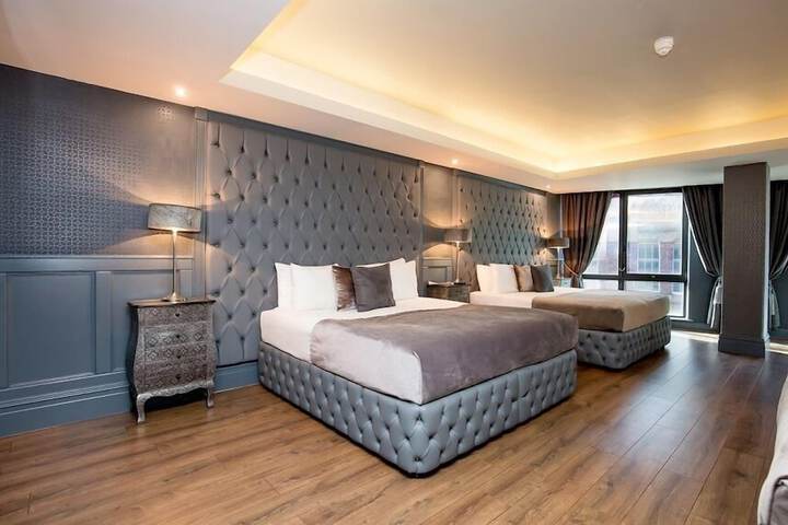 Room 85 of 194
